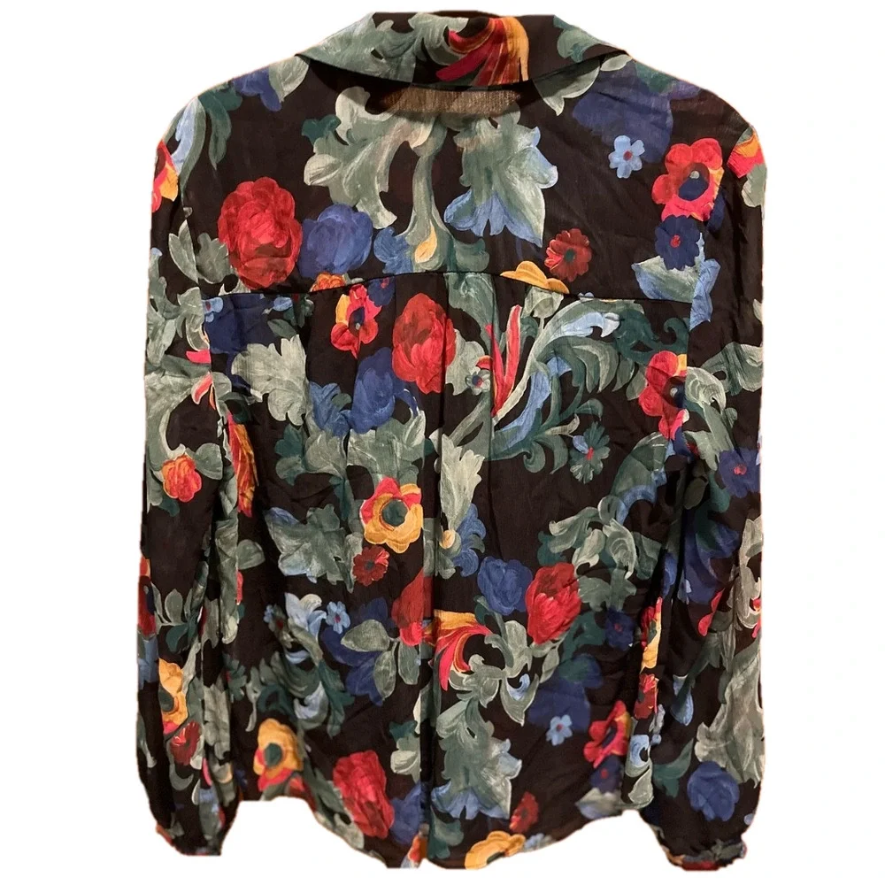 CHICO’S 2/L TOP WITH RUFFLE - Picture 5 of 5